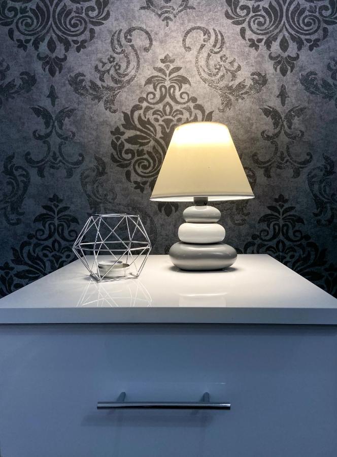 Studio 5 Brasov Bagian luar foto