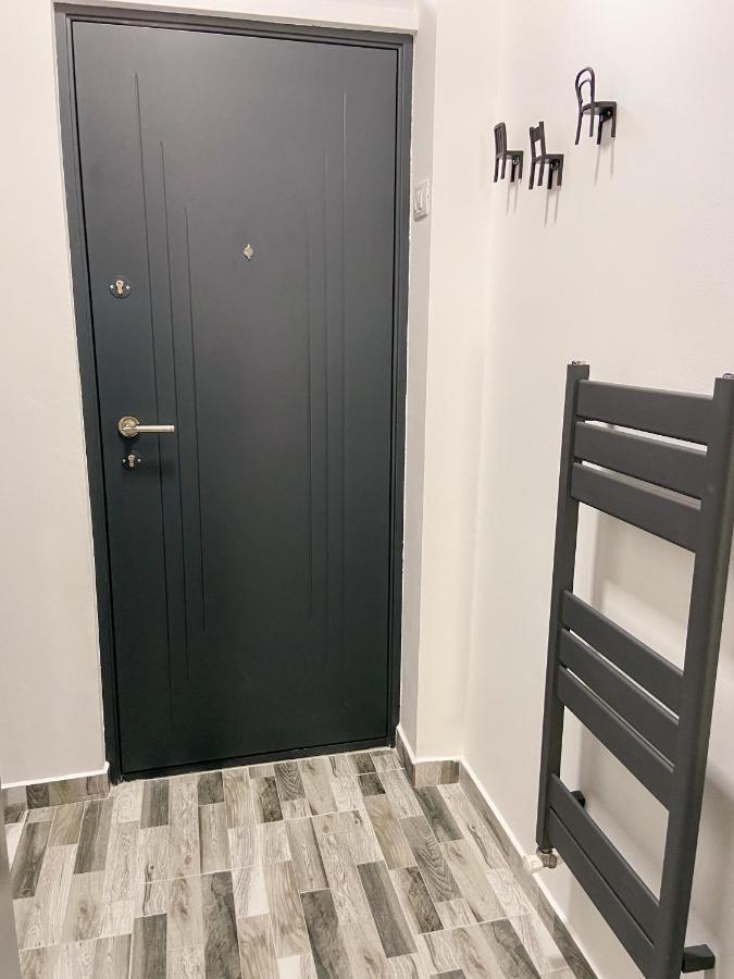 Studio 5 Brasov Bagian luar foto
